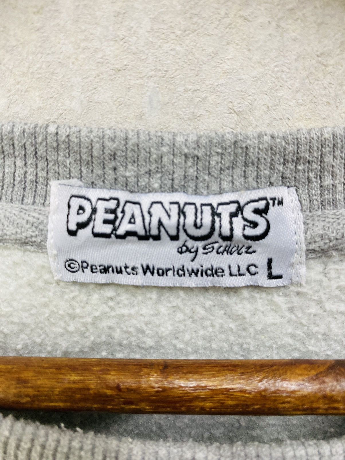 Peanuts Vintage Peanuts Snoopy Sweatshirt Big Logo Crewneck Size L Size US L / EU 52-54 / 3 - 7 Thumbnail