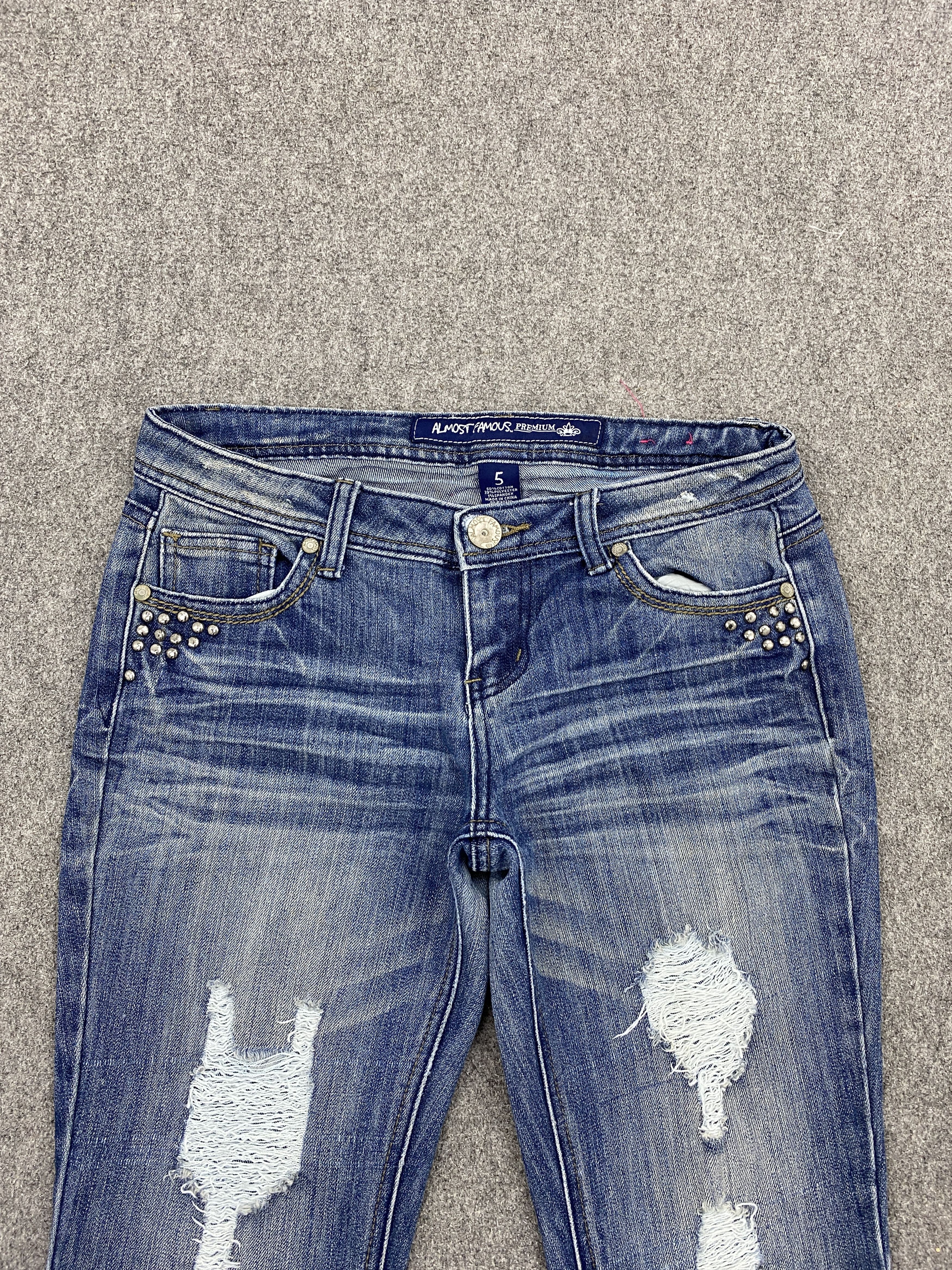 Almost Famous Vintage Almost Famous Distressed Bootcut Jeans DP2641 Size US 29 - 2 Thumbnail