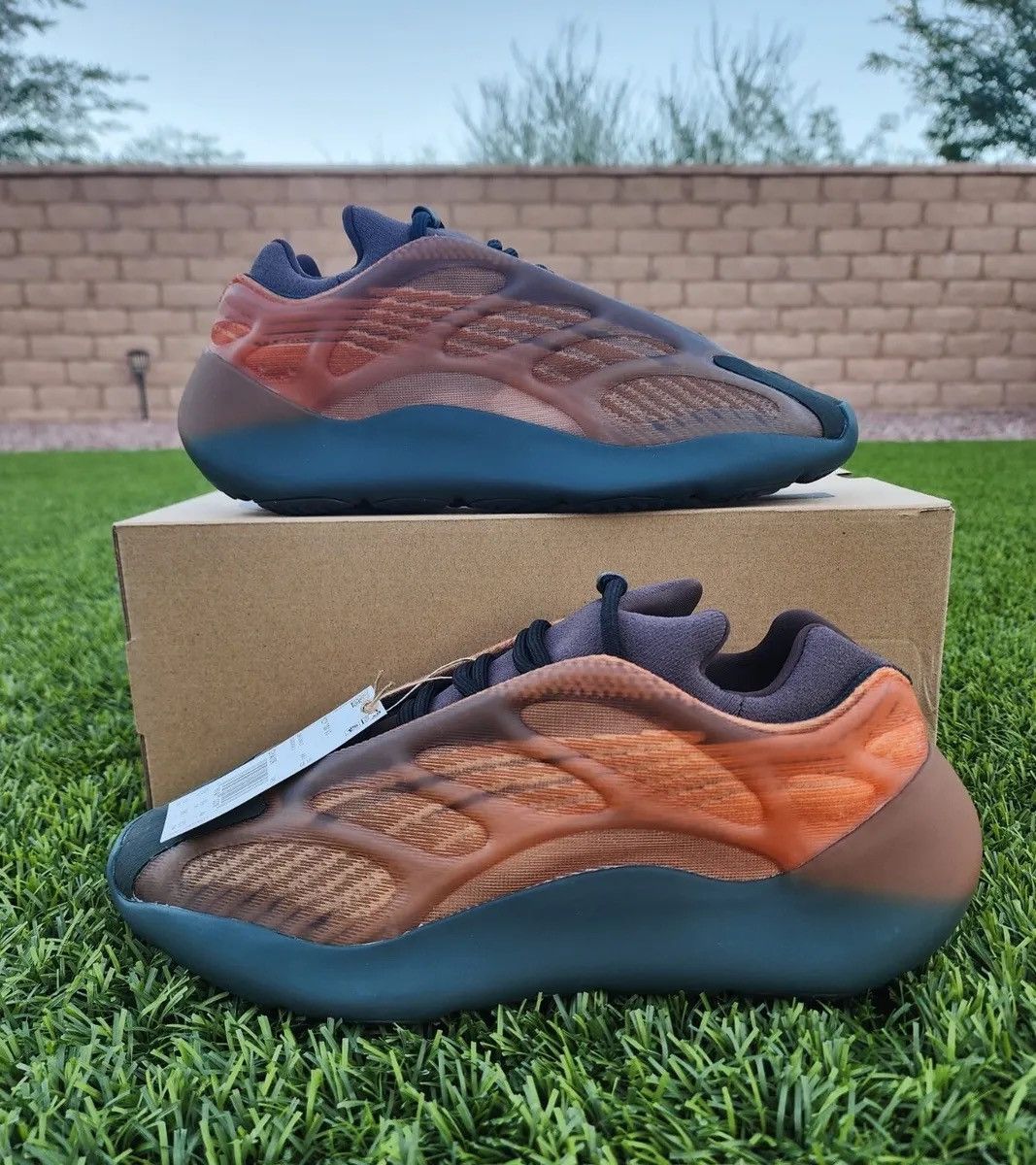 yeezy 700 v3 copper