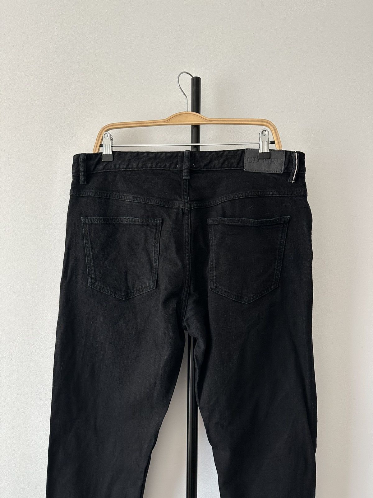 CLOSED CLOSED Jeans Tapered Fit selvedge denim stretch trousers Size US 34 / EU 50 - 9 Thumbnail