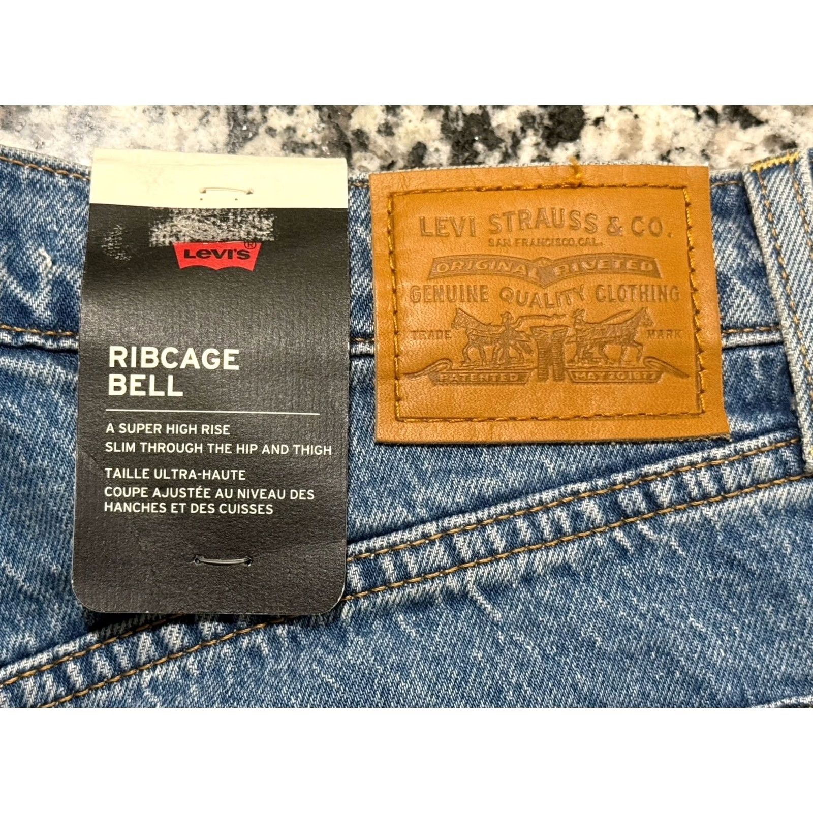 Levi's VINTAGE Levi's Premium Jeans Womens 28x33 Blue Bell High Rise Denim Stretch 5-Pocket 90s 60s USA Shirt Womens Regular Blue Jeans Size 28" / US 6 / IT 42 - 7 Thumbnail