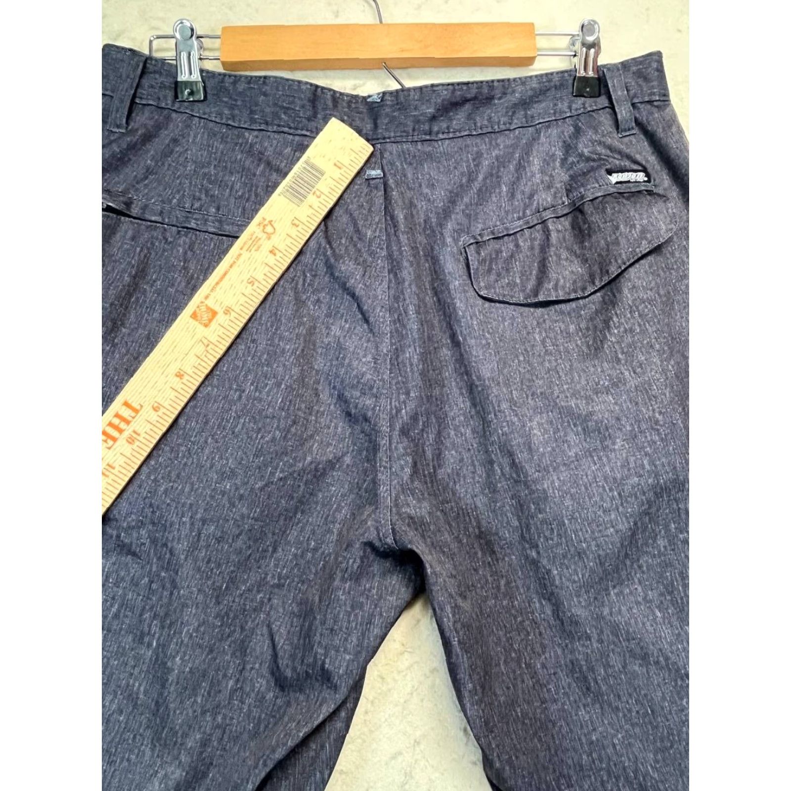 Ron Jon Surf Shop Ron Jon Surf Shop Shorts Gray Mens Size 32 Belt Loop See All Pics Size US 32 / EU 48 - 6 Thumbnail