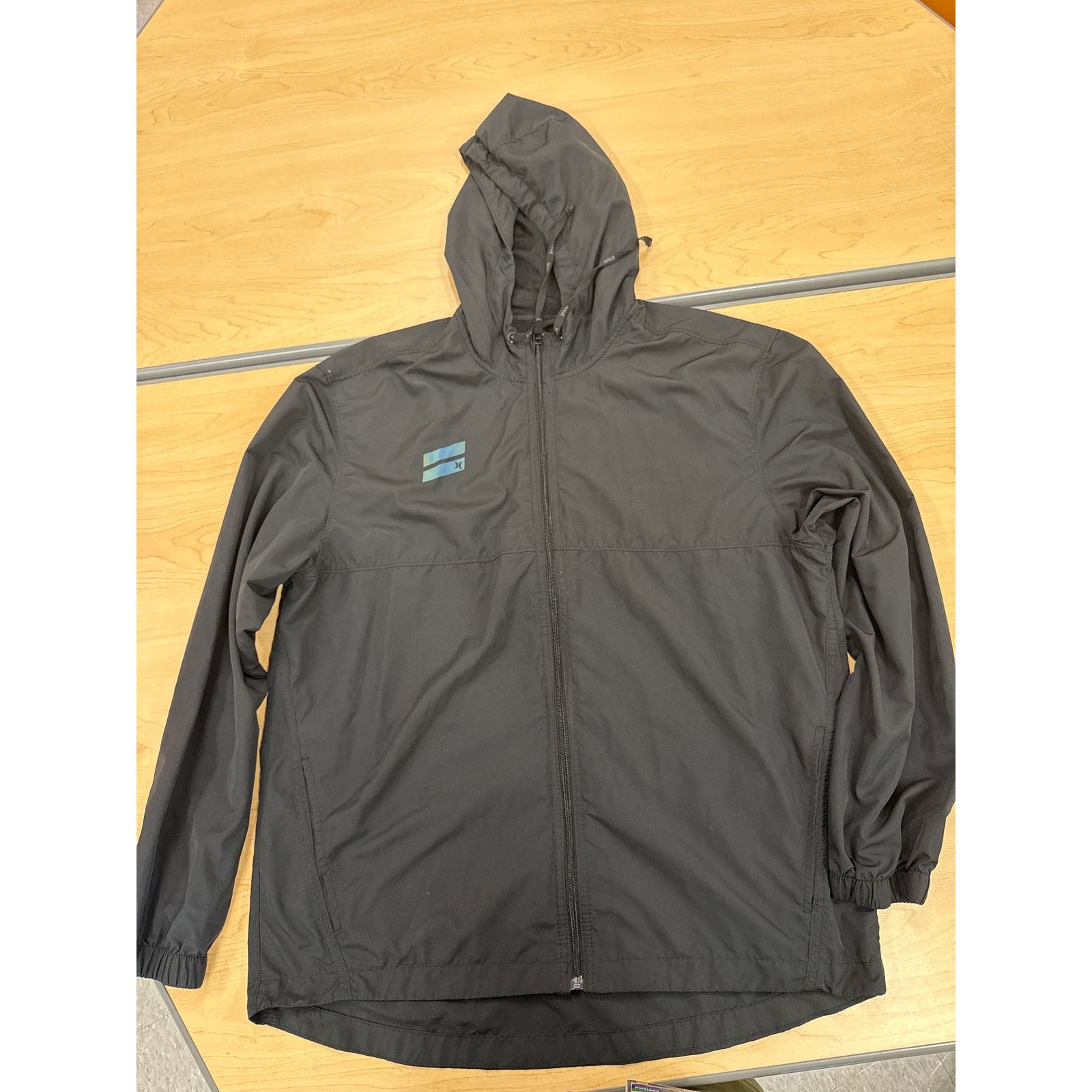 Hurley Hurley Men’s Hooded Windbreaker Jacket Black Size L – Flawed Size US L / EU 52-54 / 3 - 1 Thumbnail