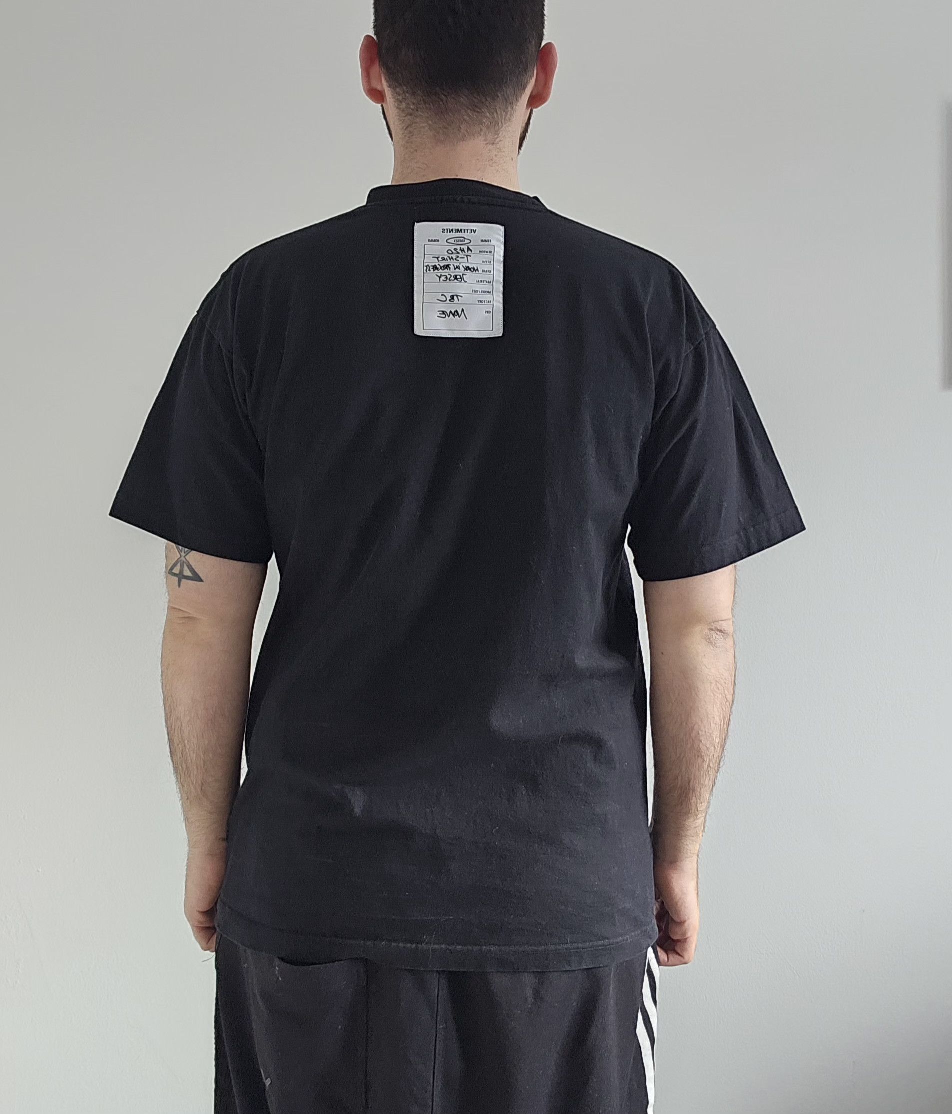 Vetements VETEMENTS UNISEX WINTER 2018 Size US L / EU 52-54 / 3 - 1 Thumbnail