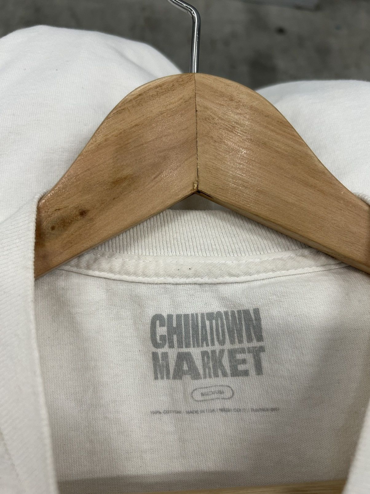 Market Chinatown market bear t shirt Los Angeles Size US M / EU 48-50 / 2 - 2 Thumbnail