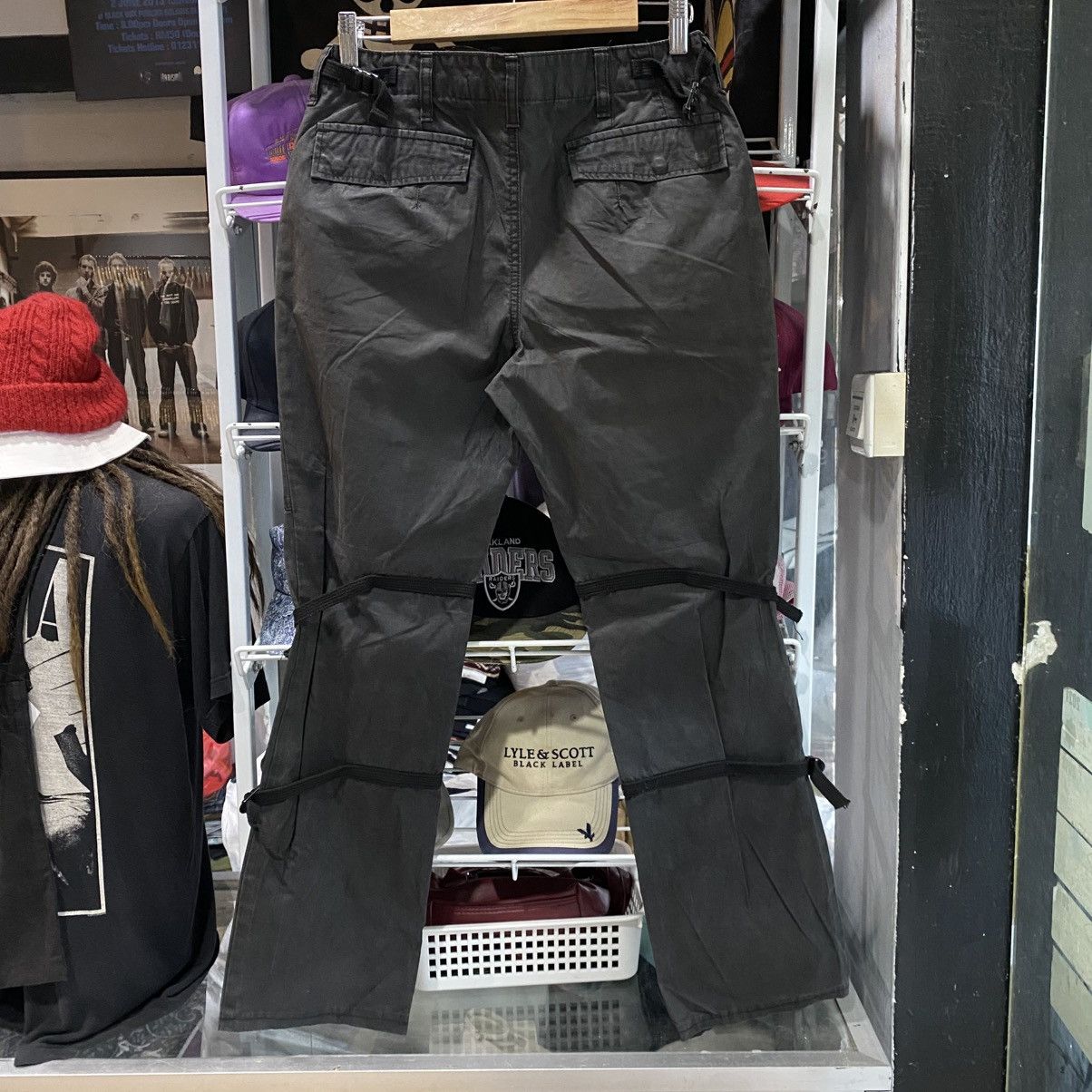 ABAHOUSE Japanese Abahouse Bondage Cargo Semantic Denim Rare Design Size US 32 / EU 48 - 2 Thumbnail