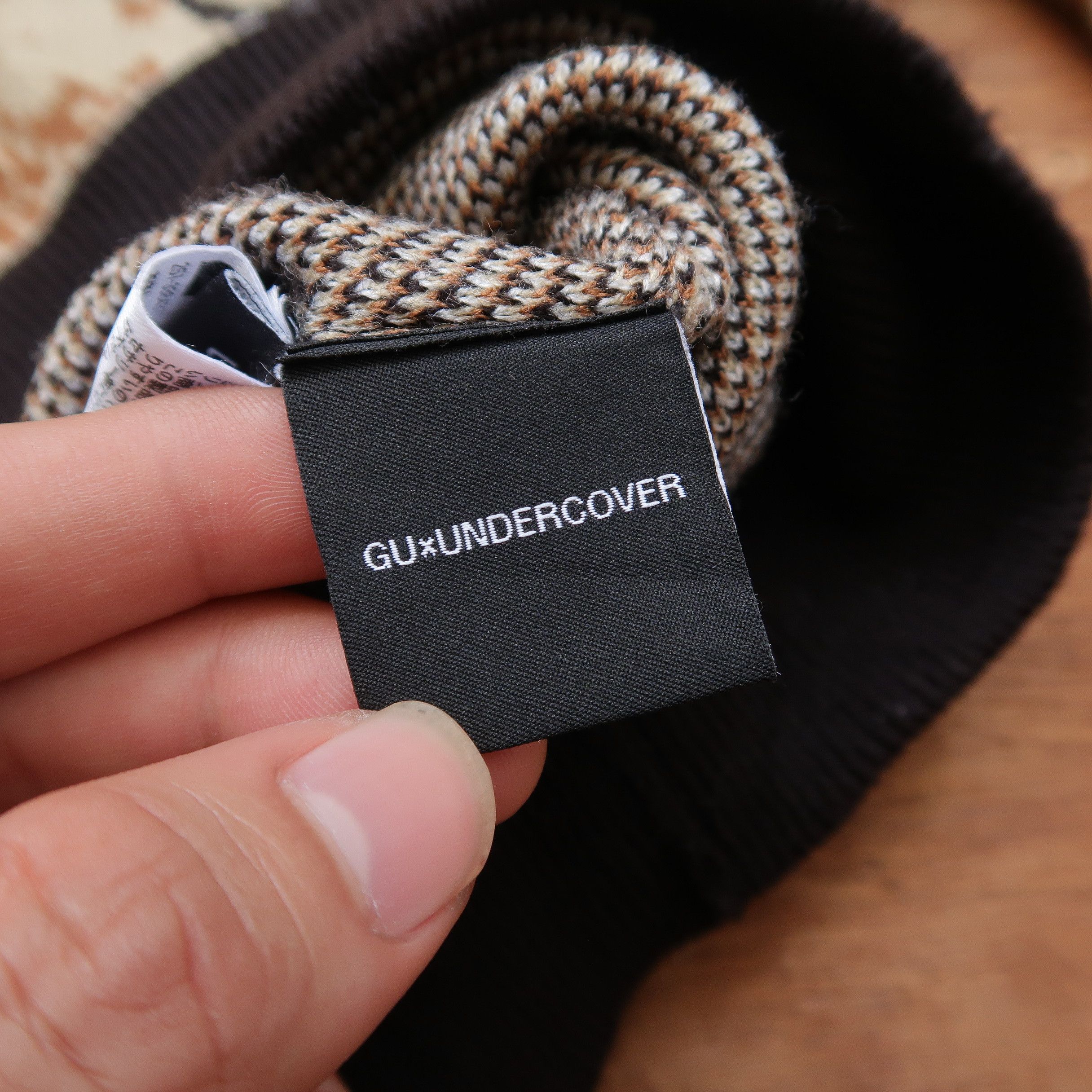 GU × Jun Takahashi × Undercover GU x Undercover Leopard Ethnic Pattern Cropped Knitwear Size US M / EU 48-50 / 2 - 10 Thumbnail