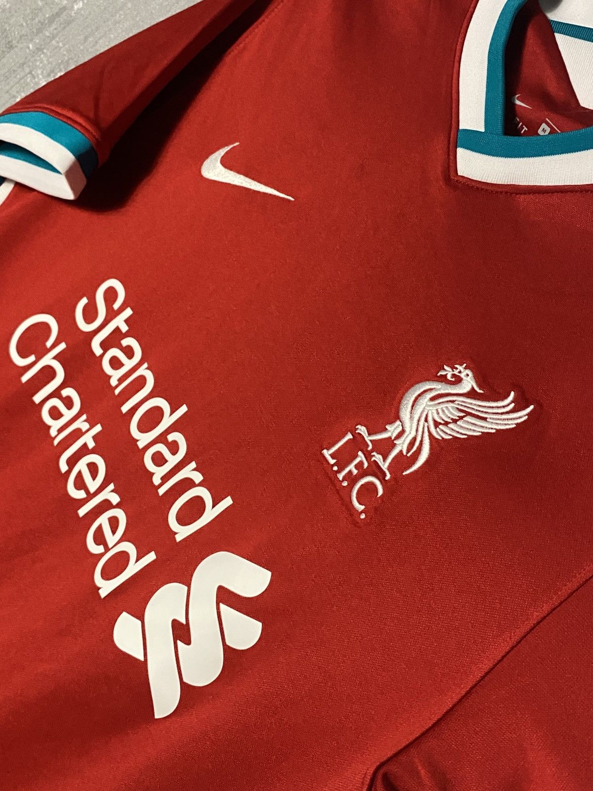 Nike 2020/21 Liverpool Nike Soccer Football Jersey Team Kit Sz M Size US M / EU 48-50 / 2 - 3 Thumbnail