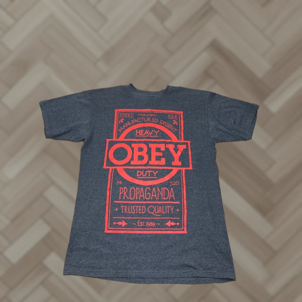 Obey VINTAGE Obey Propaganda Heavy Duty World Champions T-Shirt M Gray Short Sleeve Size US M / EU 48-50 / 2 - 1 Thumbnail