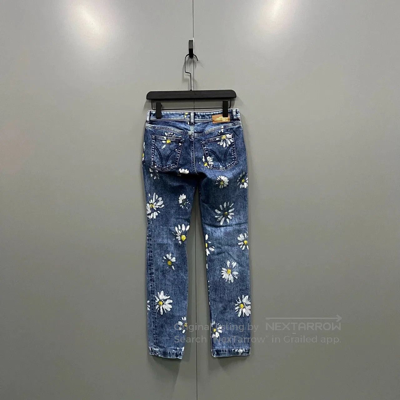Dolce & Gabbana dolce gabbana floral print denim jeans. Size 26" / US 2 / IT 38 - 2 Thumbnail