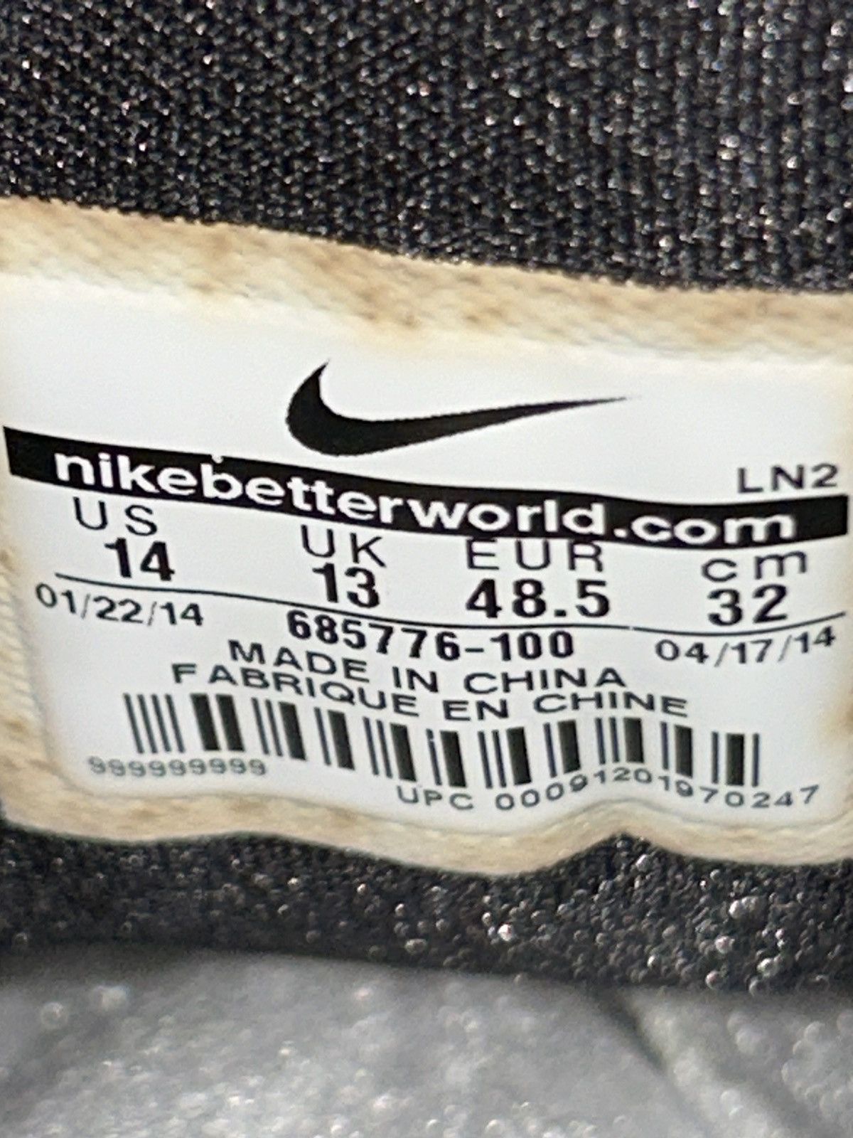 Nike Nike Kobe 9 EM TB 'White Black' 685776-100 size 14 Size US 14 / EU 47 - 10 Thumbnail