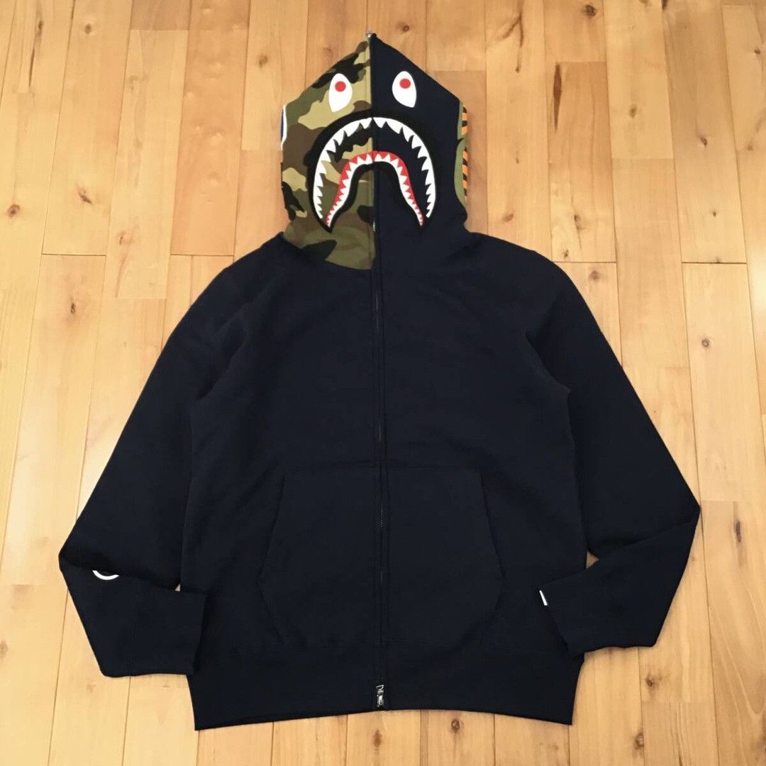 Bape 2024 BAPE 1st Shark full zip hoodie Navy x Woodland camo Size US M / EU 48-50 / 2 - 2 Thumbnail
