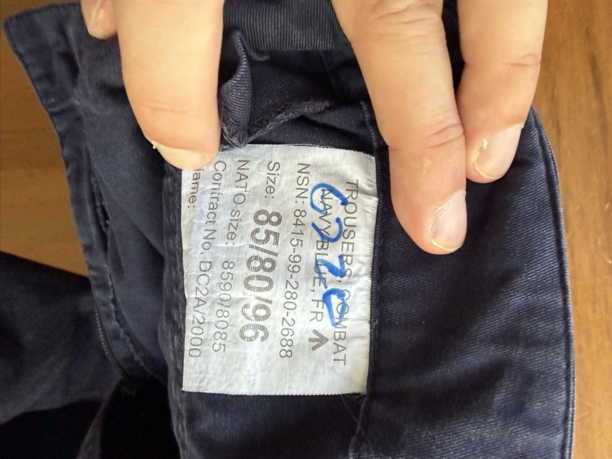 Vintage British Military Navy Blue Combat Cargo Trousers. Vintage Size US 32 / EU 48 - 5 Thumbnail