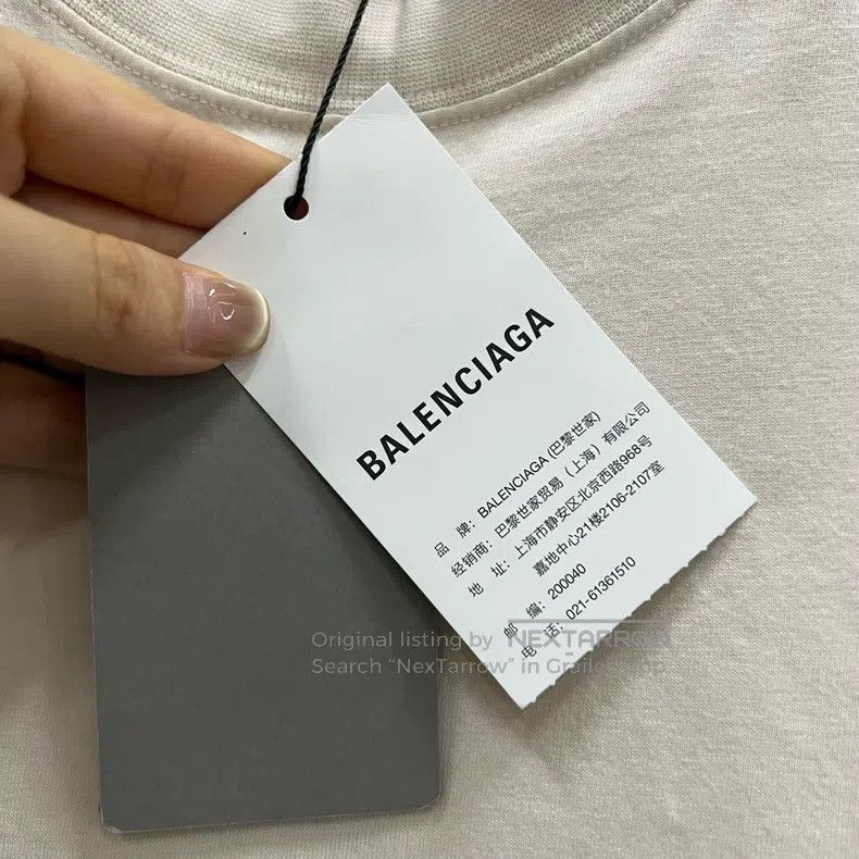 Balenciaga Balenciaga Small Logo Short Sleeve on Back Size US L / EU 52-54 / 3 - 3 Thumbnail