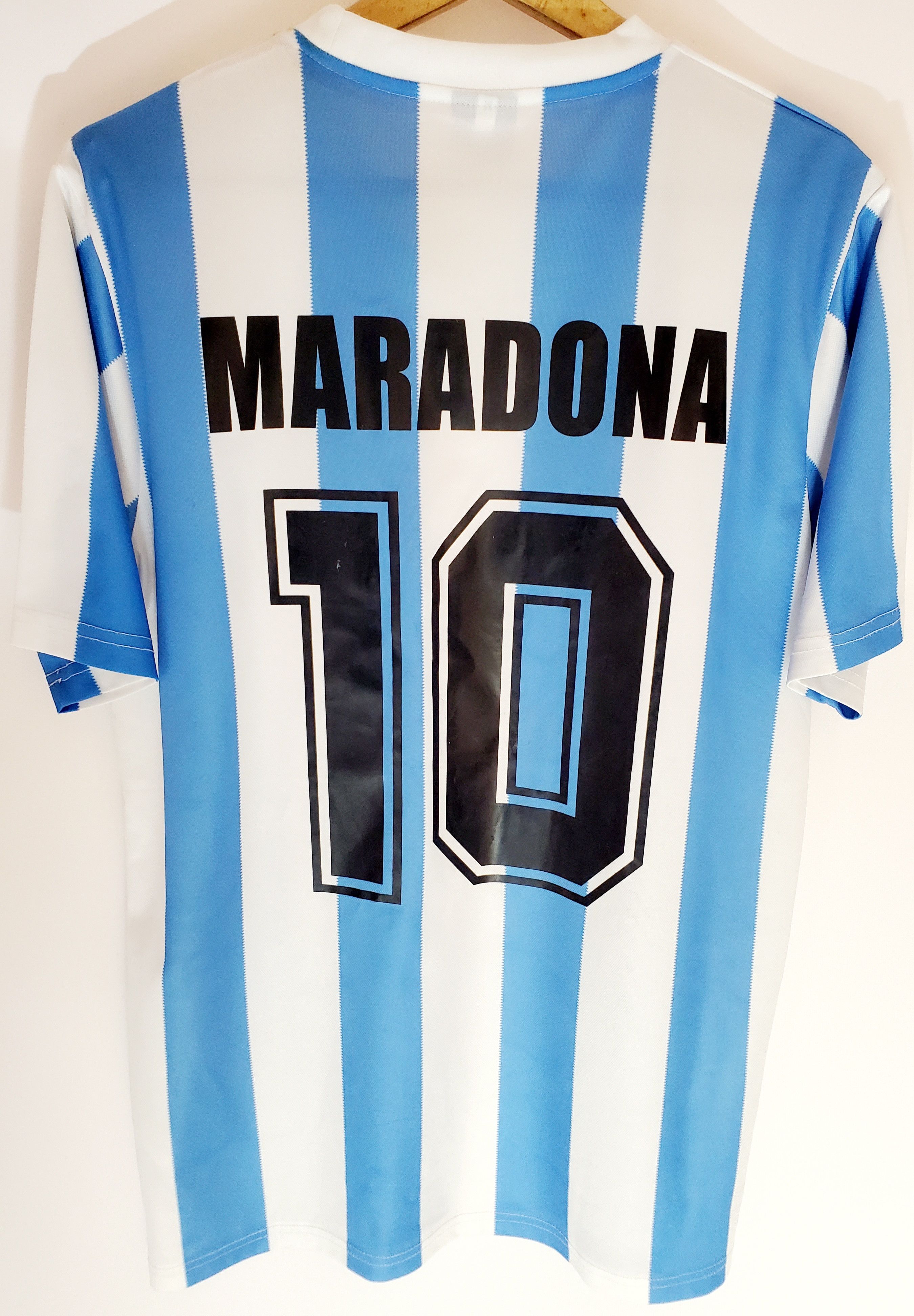 Vintage Argentina Maradona HomeTeam1986 Retro Soccer reprint M Size US M / EU 48-50 / 2 - 1 Thumbnail