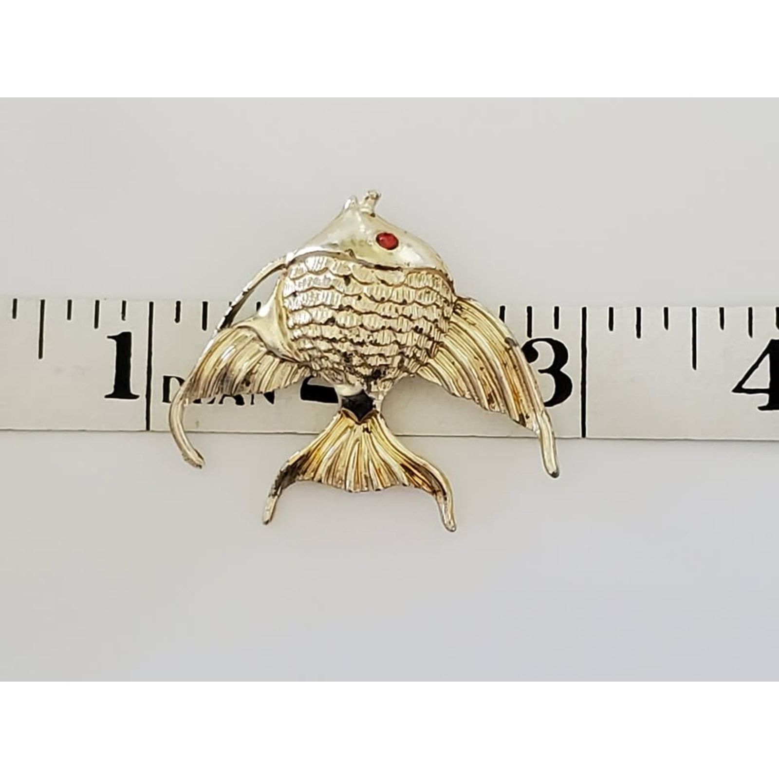Other Vintage Angel Fish with Red Stone Eye Brooch Size ONE SIZE - 5 Thumbnail