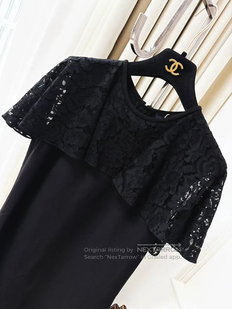 Louis Vuitton Louis Vuitton Black Lace Patchwork Lapel Short Sleeve Dres Size XXS / US 00 / IT 34 - 4 Thumbnail