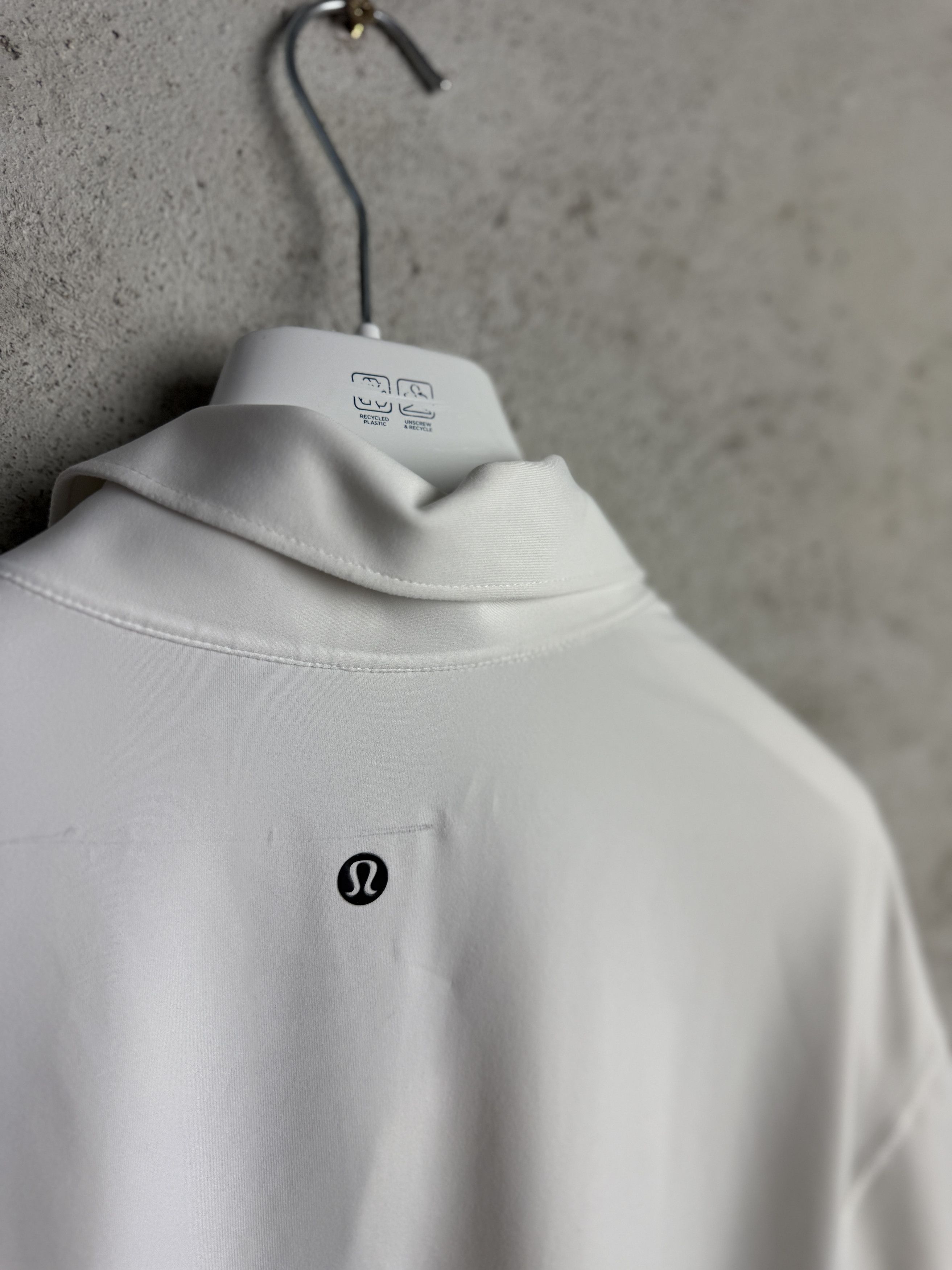 Lululemon Lululemon mens polo t-shirt tee gym sport Size US XL / EU 56 / 4 - 5 Thumbnail