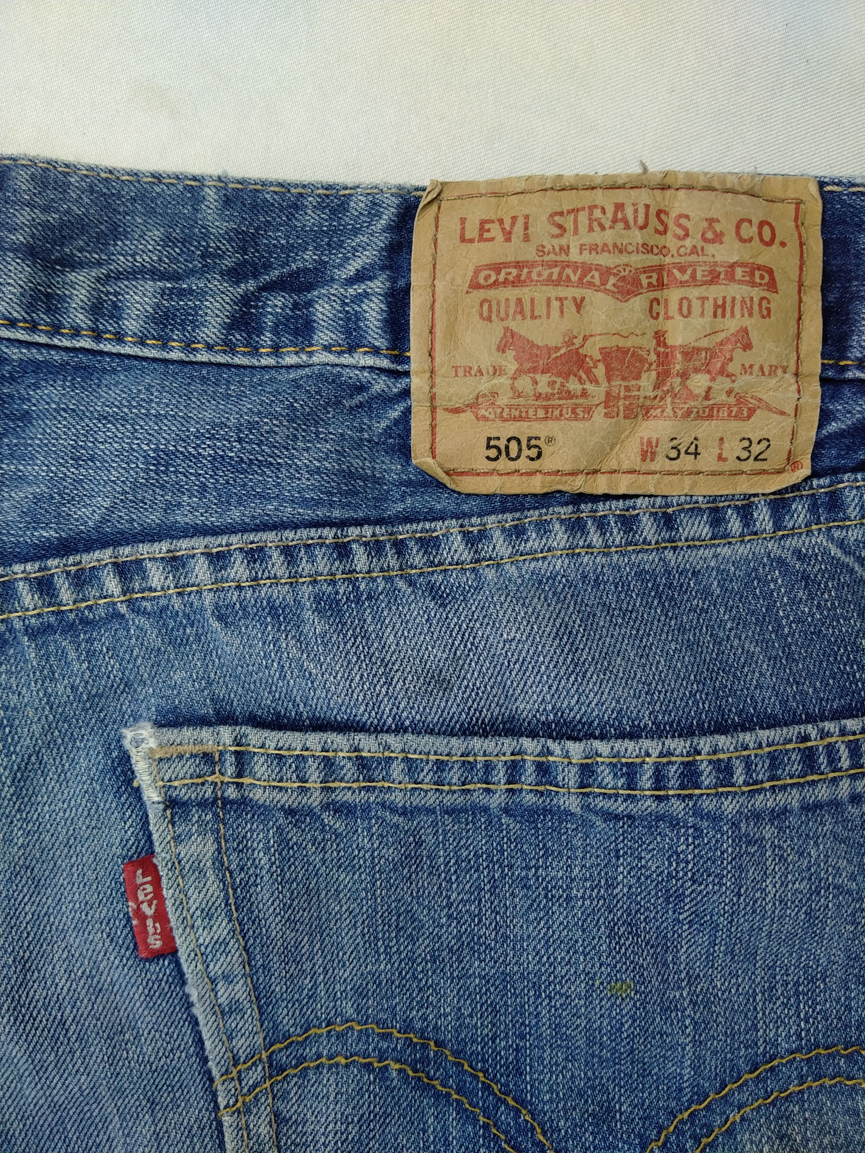 Levi's Distressed Vintage Levi's 505 Straight Fit Denim -JN702 Size US 34 / EU 50 - 9 Thumbnail
