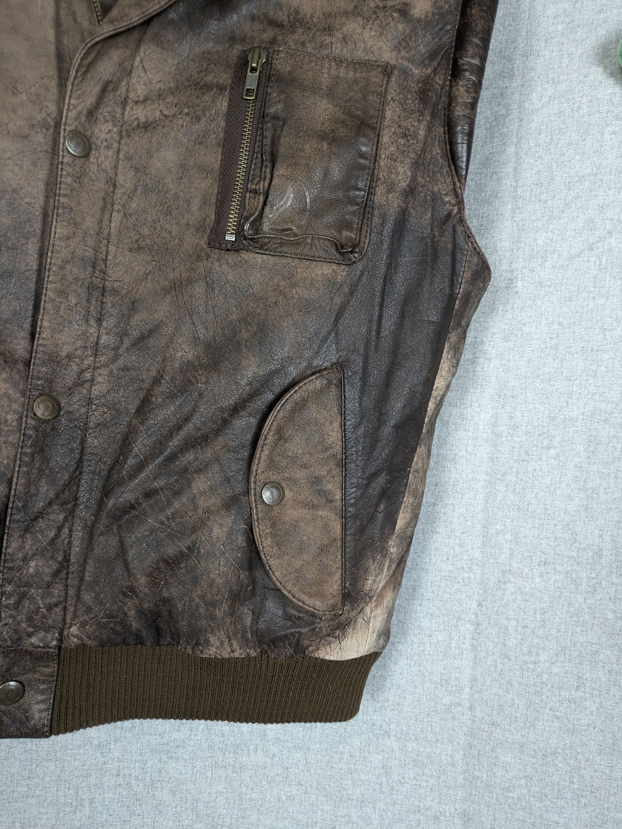 Fjallraven Fjällräven XL Men Leather Vest 90s Vintage Jacket fjallraven Size US XL / EU 56 / 4 - 4 Thumbnail