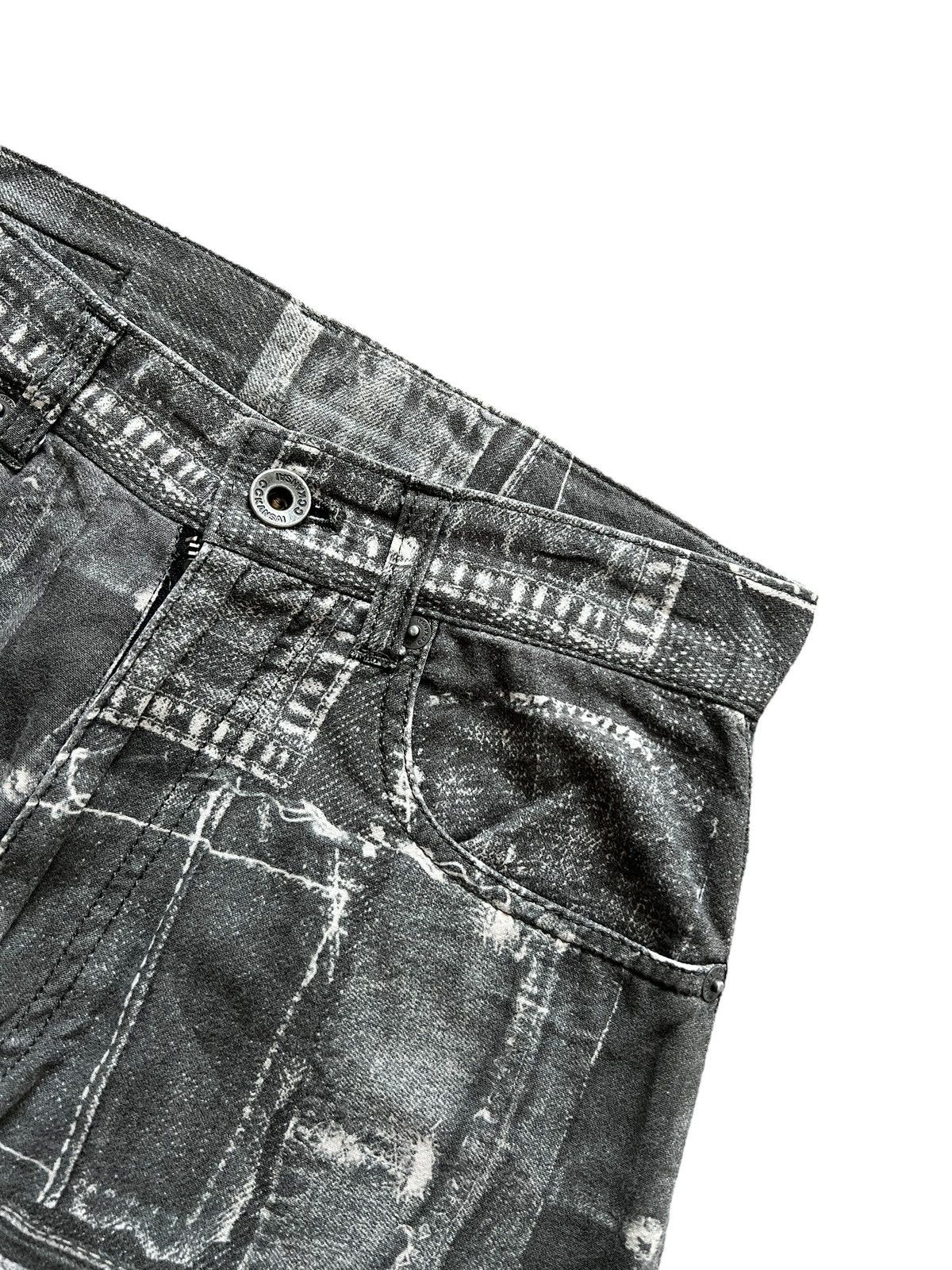 Kansai Yamamoto 1990s Kansai Yamamoto Printed Patchwork Pants Size US 27 - 5 Thumbnail