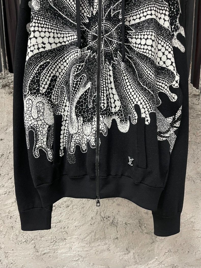 Louis Vuitton Louis Vuitton Yayoi Kusama Cashmere Zip Jacket Size US M / EU 48-50 / 2 - 4 Thumbnail