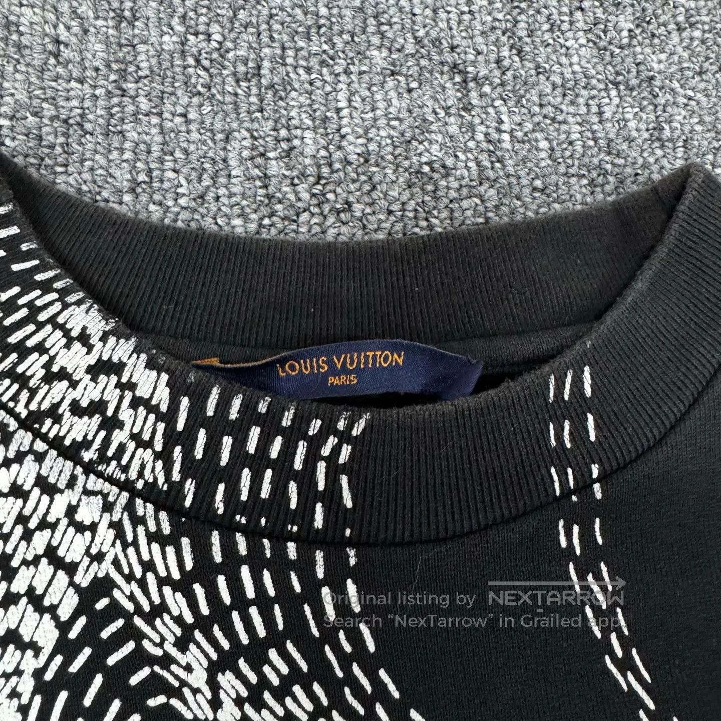 Louis Vuitton Louis Vuitton Sketch of a floral print; round-neck hoodie| Size US S / EU 44-46 / 1 - 5 Thumbnail