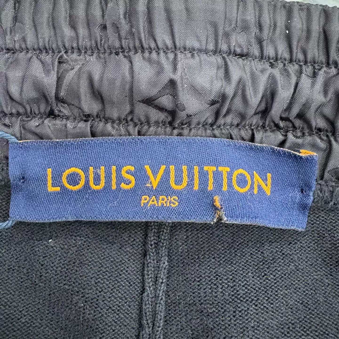 Louis Vuitton LV Embroidered Logo Monogram Nylon Paneled Pants S Size US 30 / EU 46 - 3 Thumbnail