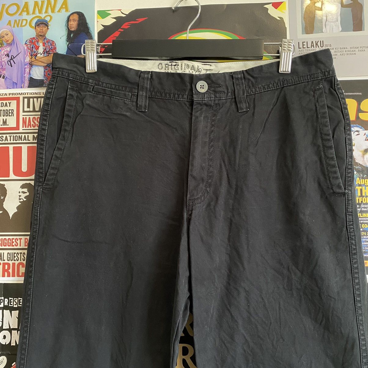 Uniqlo Vintage Uniqlo Chinos Pants Size US 34 / EU 50 - 2 Thumbnail