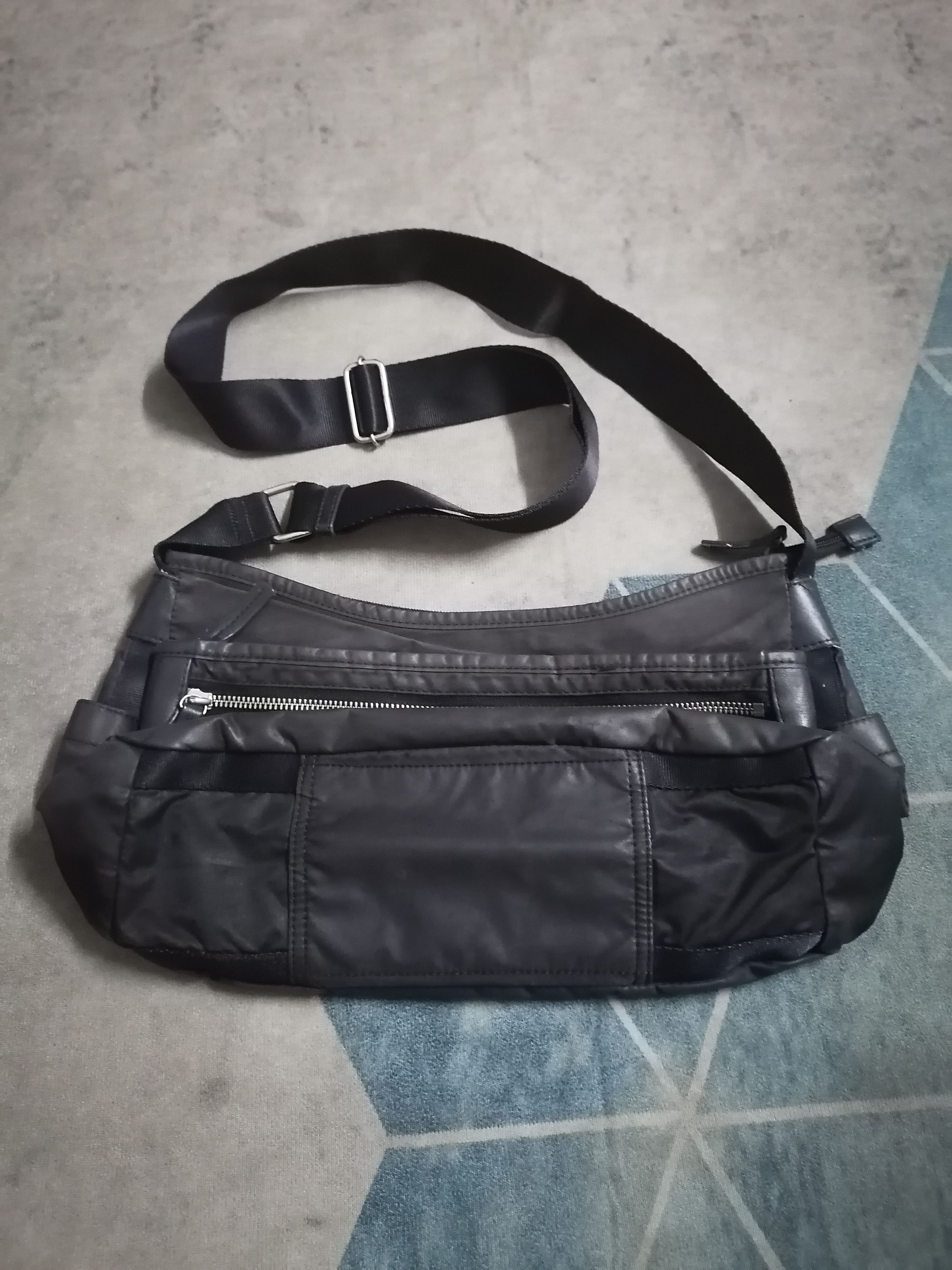 Yohji Yamamoto Y'saccs Waxed Multipocket Satchel Crossbody / Sling Bag Size ONE SIZE - 10 Thumbnail