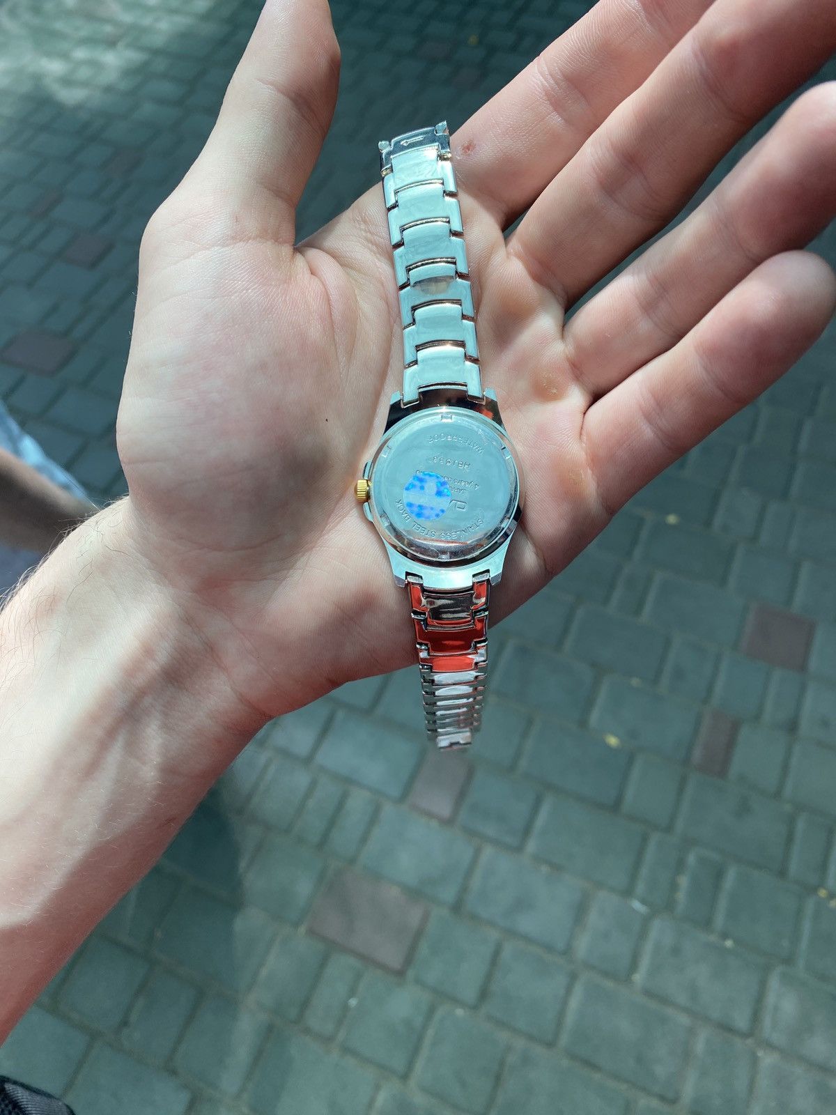 Japanese Brand Stylish OMAX Crystal Watch Quartz Working Size ONE SIZE - 9 Thumbnail