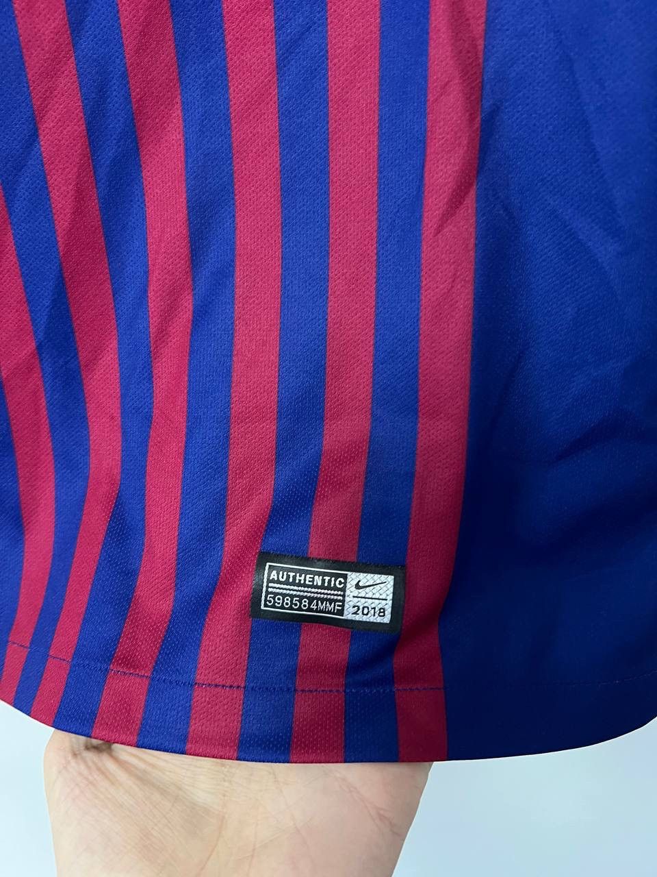 Nike Barcelona 2017/2018 Home #10 Messi Football Shirt Nike YXL Size US XS / EU 42 / 0 - 16 Thumbnail