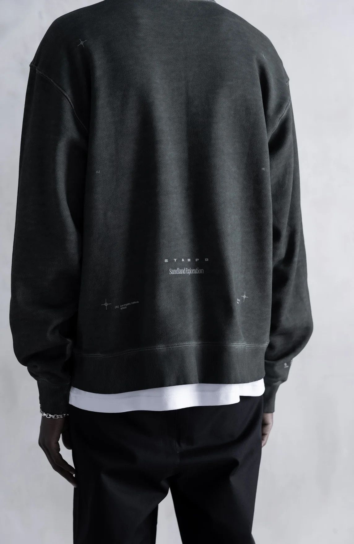Stampd SANDLANDS CREWNECK - OIL WASHED Size US M / EU 48-50 / 2 - 5 Thumbnail