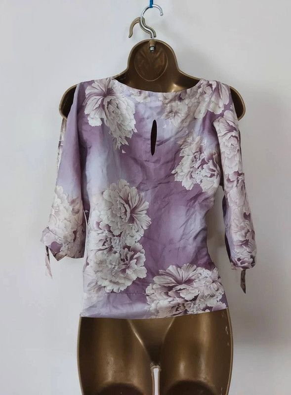Karen Millen Karen Millen silk vintage top UK 8 EU 36 Size S / US 4 / IT 40 - 2 Thumbnail