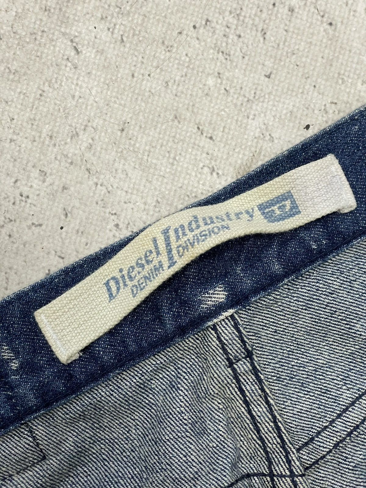 Diesel Regular jeans diesel distressed pants y2k Size US 32 / EU 48 - 7 Thumbnail