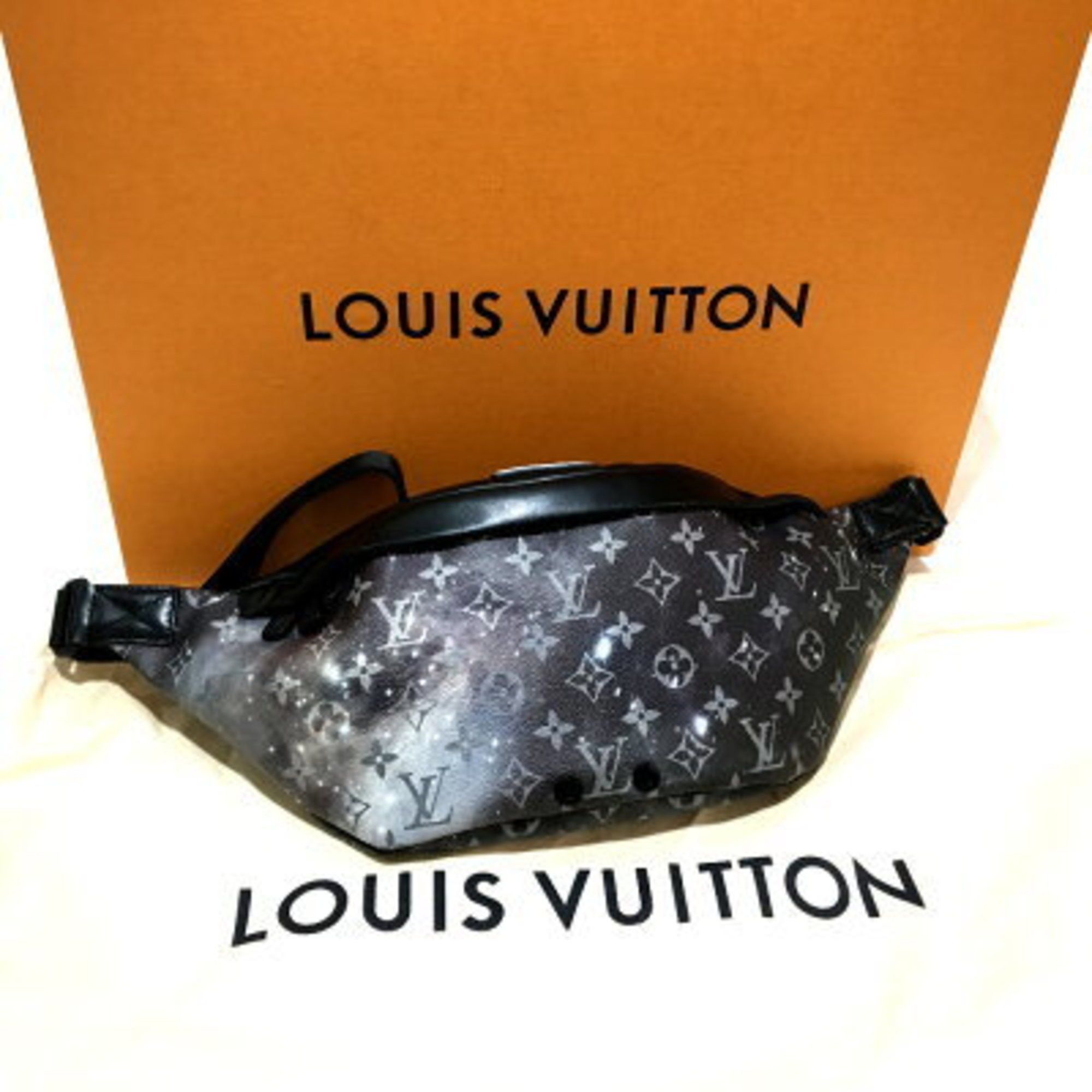 Louis Vuitton LOUIS VUITTON M44444 Monogram Galaxy Discovery Bum Bag Waist Body Canvas Men's Black Size ONE SIZE - 1 Thumbnail