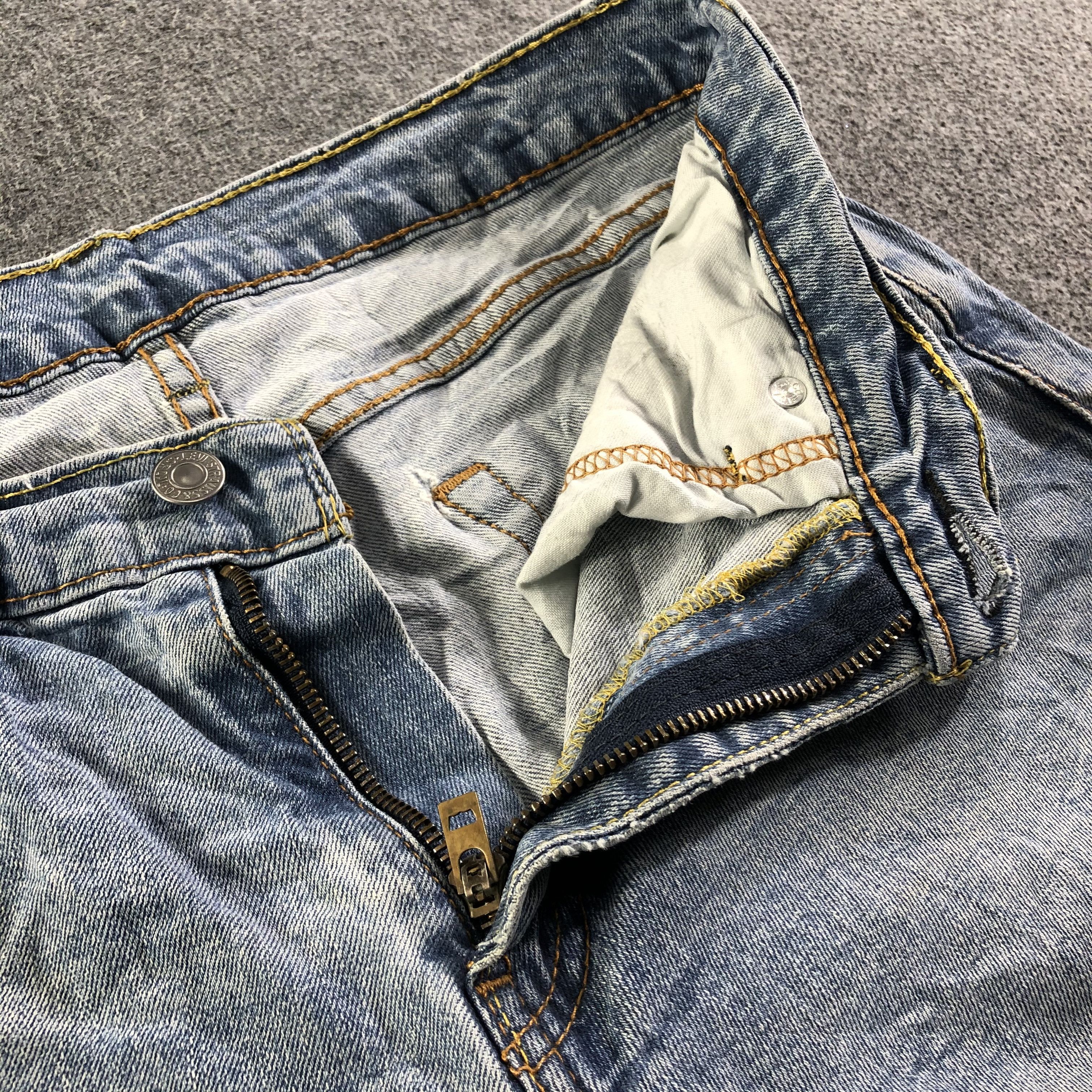 Levi's Vintage Levis Jeans-J4111 Size US 31 - 8 Thumbnail
