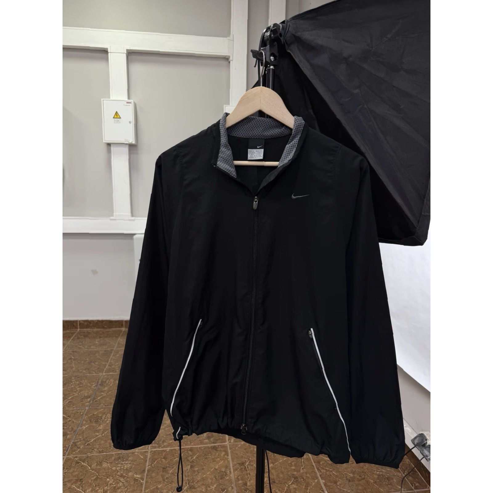 Nike VINTAGE Nike Clima Fit Jacket Mens M Black 90s Y2K Rare Size US M / EU 48-50 / 2 - 2 Thumbnail