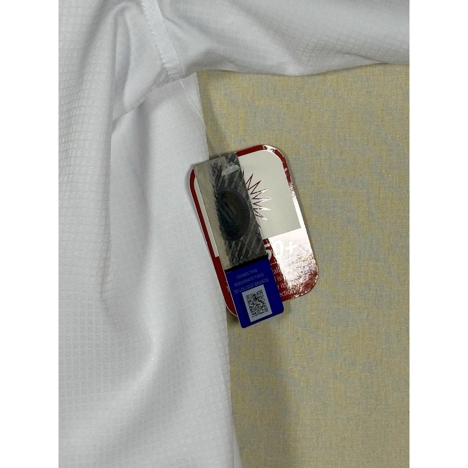 Antigua Antigua Alabama Crimson Tide White XL Button Up Shirt NWT Size US XL / EU 56 / 4 - 14 Thumbnail