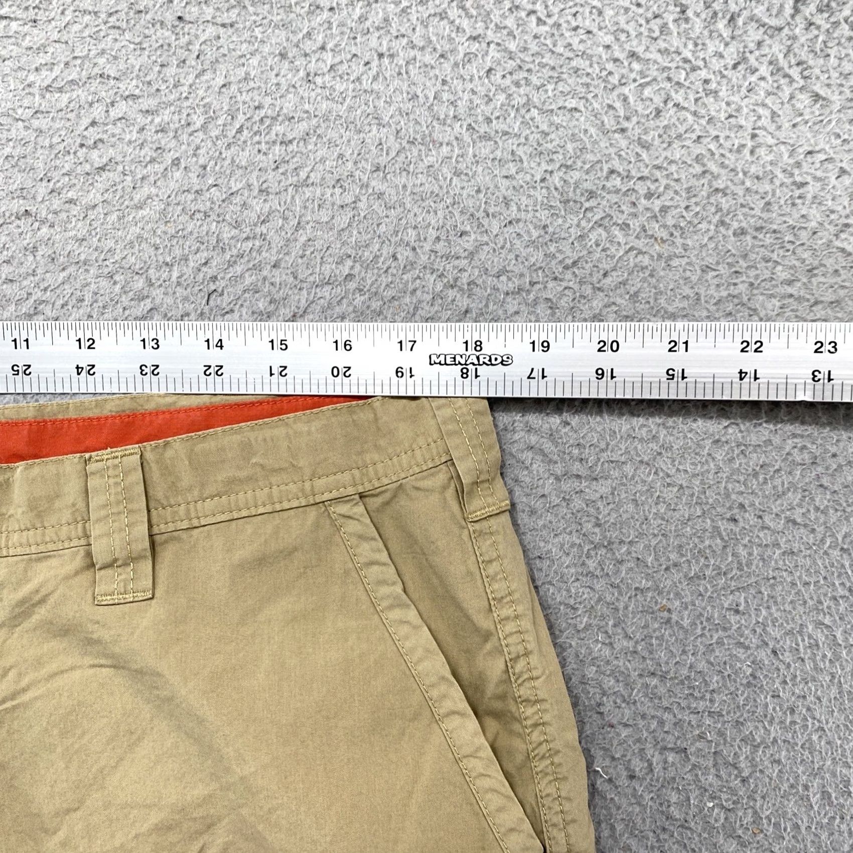 Vintage Columbia Mens Beige Fishing Hiking Outdoor Shorts 36 10” Inseam Regular Cargo Button Front Flat Front Logo Zipper Beige 36 Mens Size US 36 / EU 52 - 4 Thumbnail