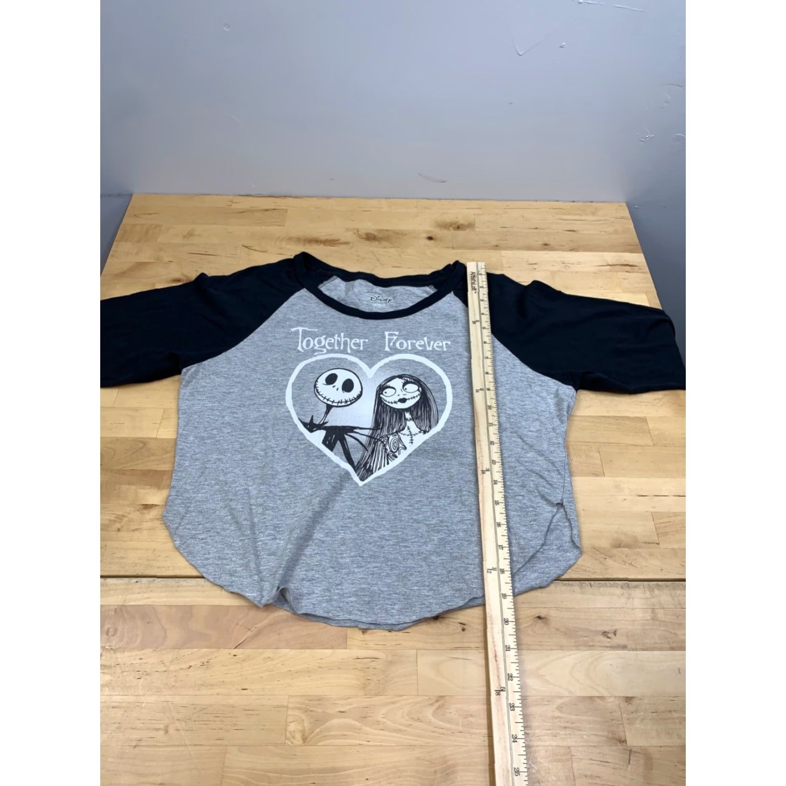 Disney Disney Shirt Womens M Gray Nightmare before Christmas Jack Sally Disney Size M / US 6-8 / IT 42-44 - 4 Thumbnail