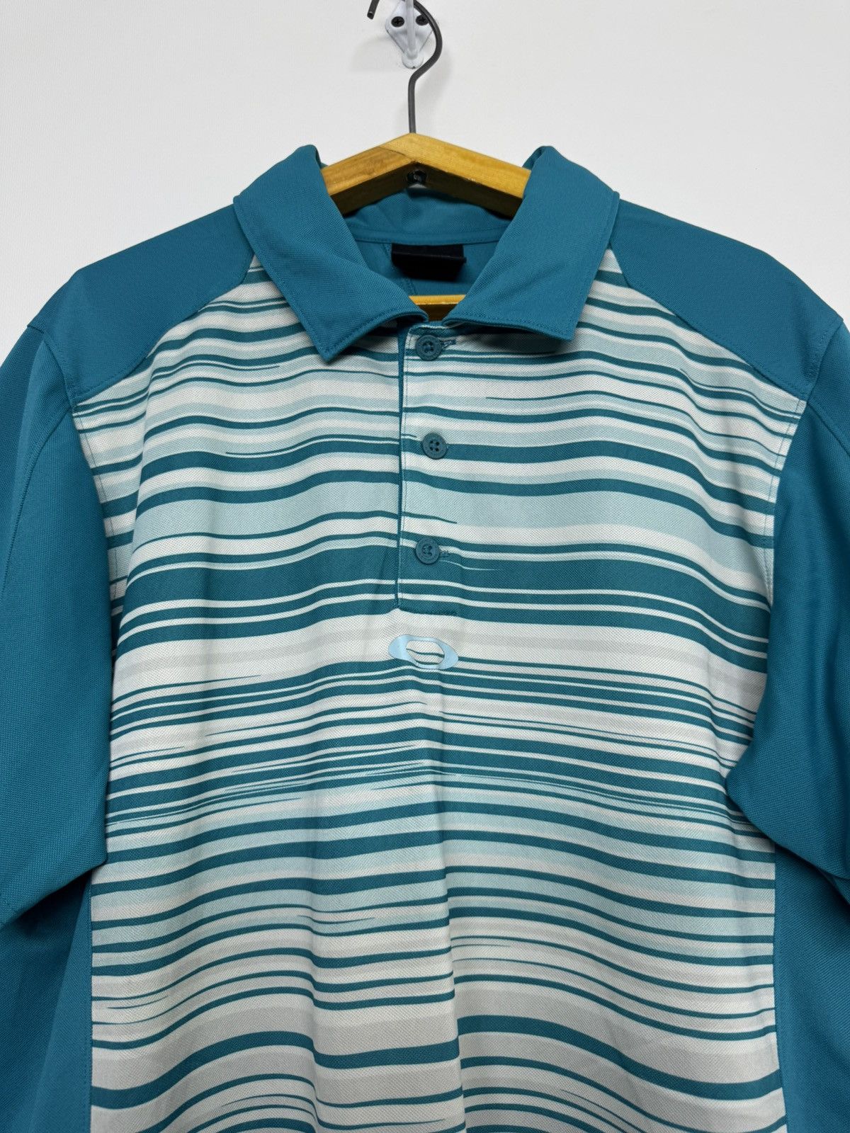 Oakley Vintage Y2k Oakley Golf Polo Size US M / EU 48-50 / 2 - 2 Thumbnail