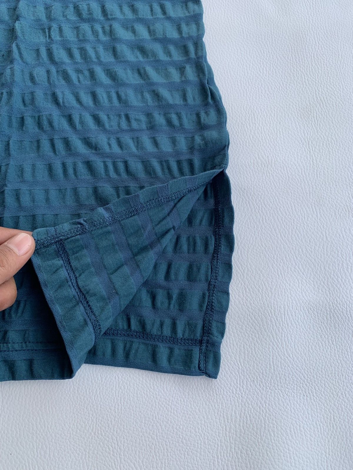 Issey Miyake Suny Madonna Gothic Stripe IsseyStyle Japanese Green Tshirt Size US M / EU 48-50 / 2 - 6 Thumbnail
