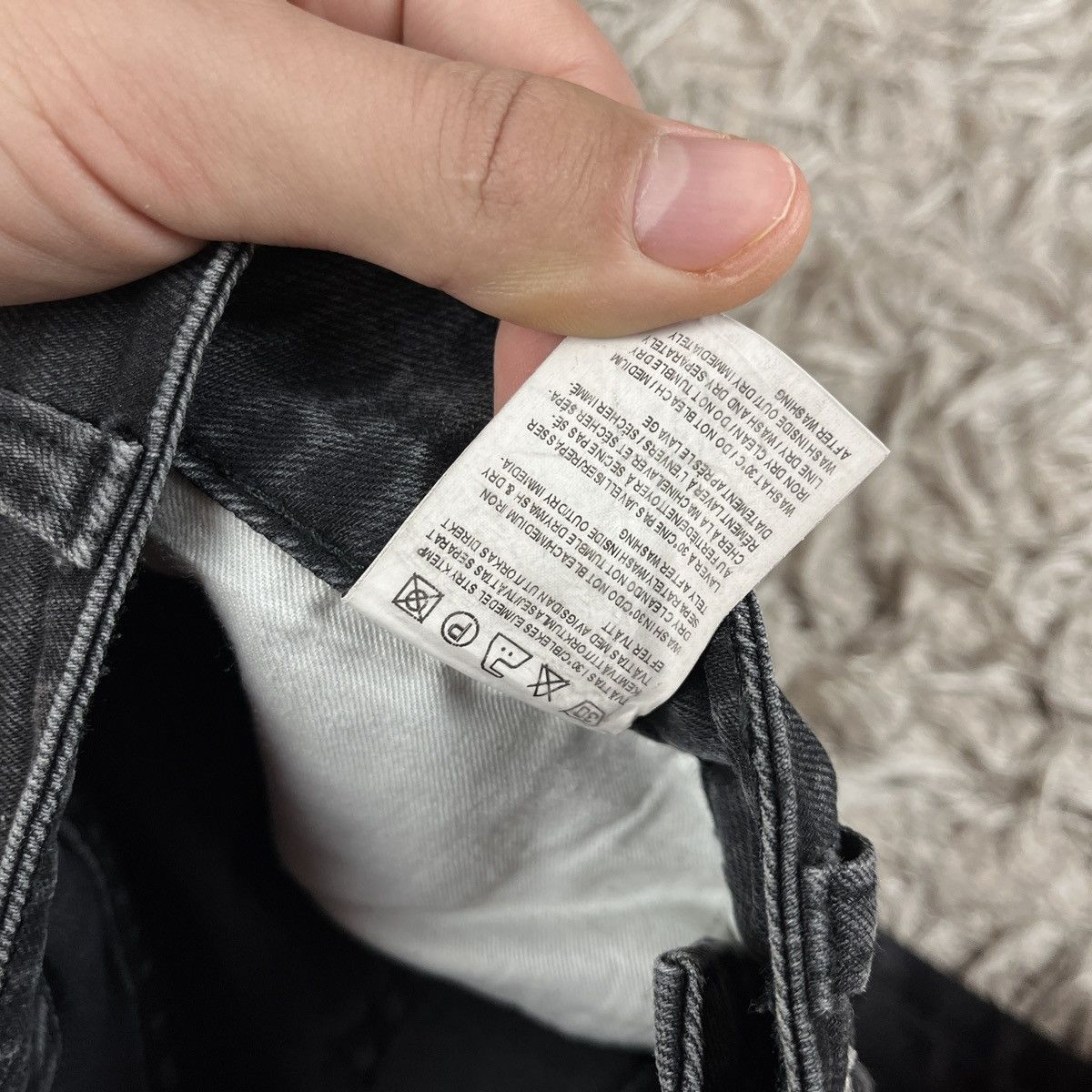 Acne Studios Skinny Black Faded Jeans Acne Studios Avant Garde 90s Y2k Size 24" / US 00 / IT 34 - 12 Thumbnail