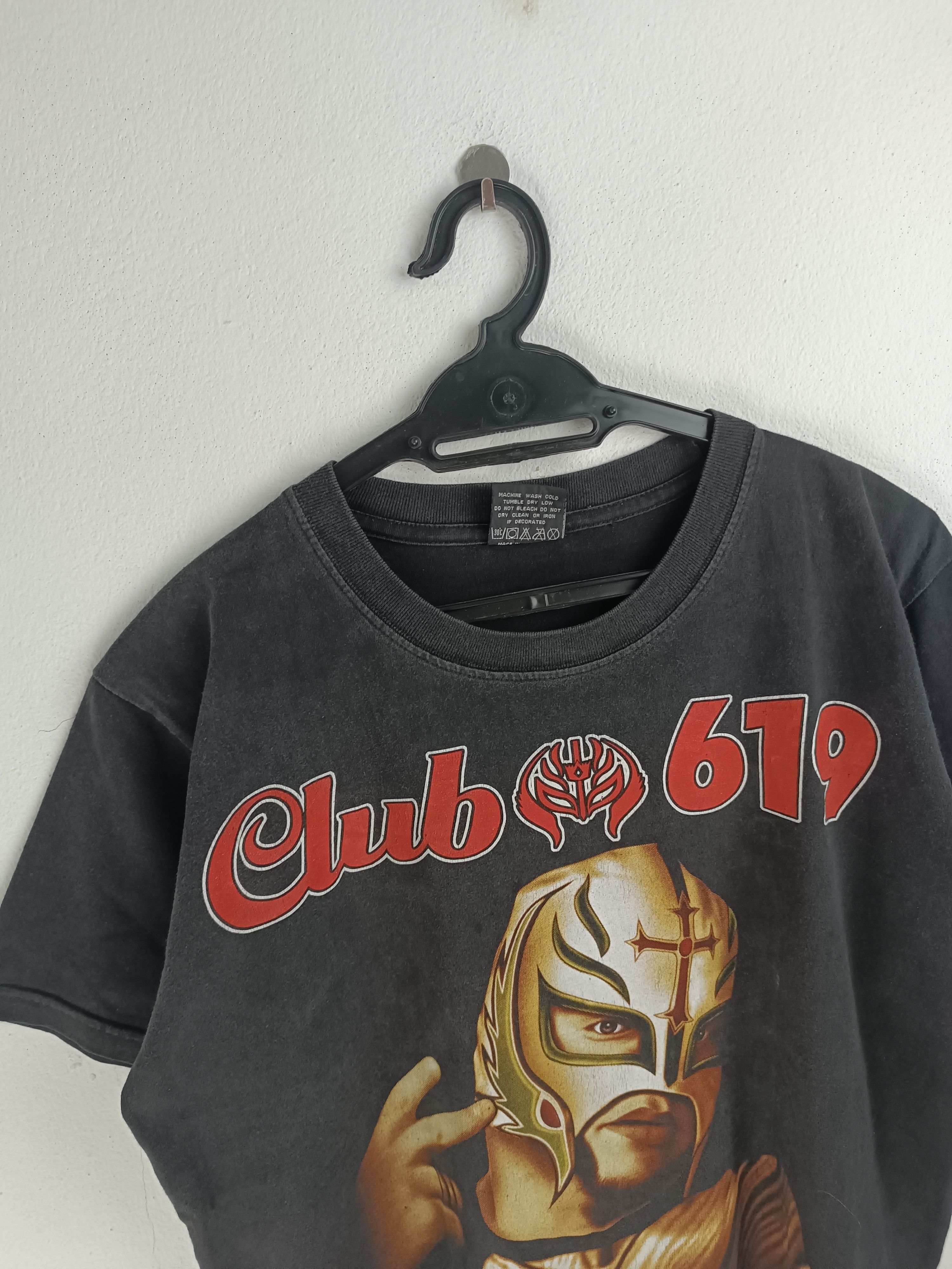 WWE VINTAGE Y2K REY MYSTERIO CLUB 619 OVERPRINT STYLE VERY RARE Size US M / EU 48-50 / 2 - 5 Thumbnail