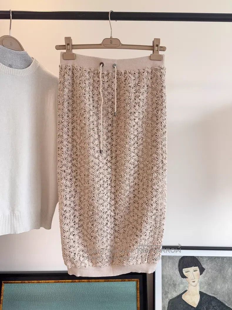Brunello Cucinelli Brunello Cucinelli size M Heavy Duty Skirt Size 23" - 1 Thumbnail