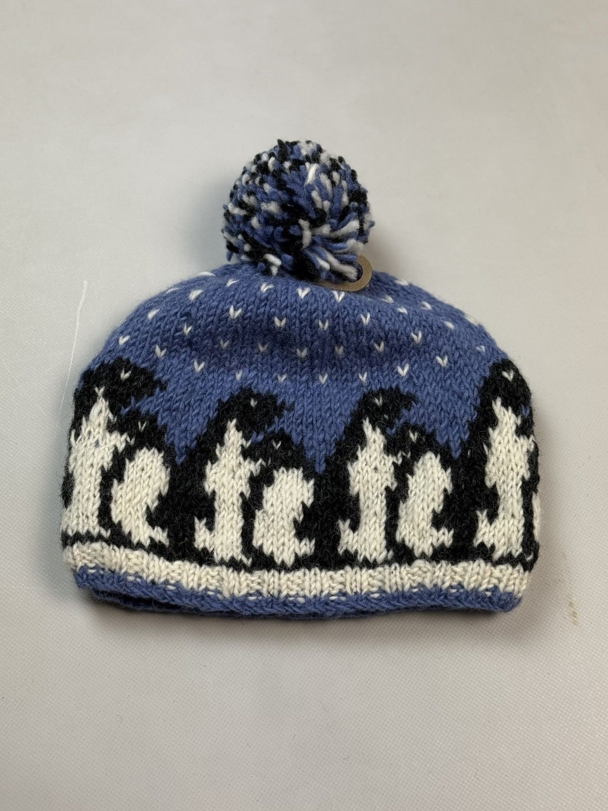 Other BNWT! Pachamama Hand Knitted Wool Pinguin Bobble Beanie Hat Size ONE SIZE - 8 Thumbnail