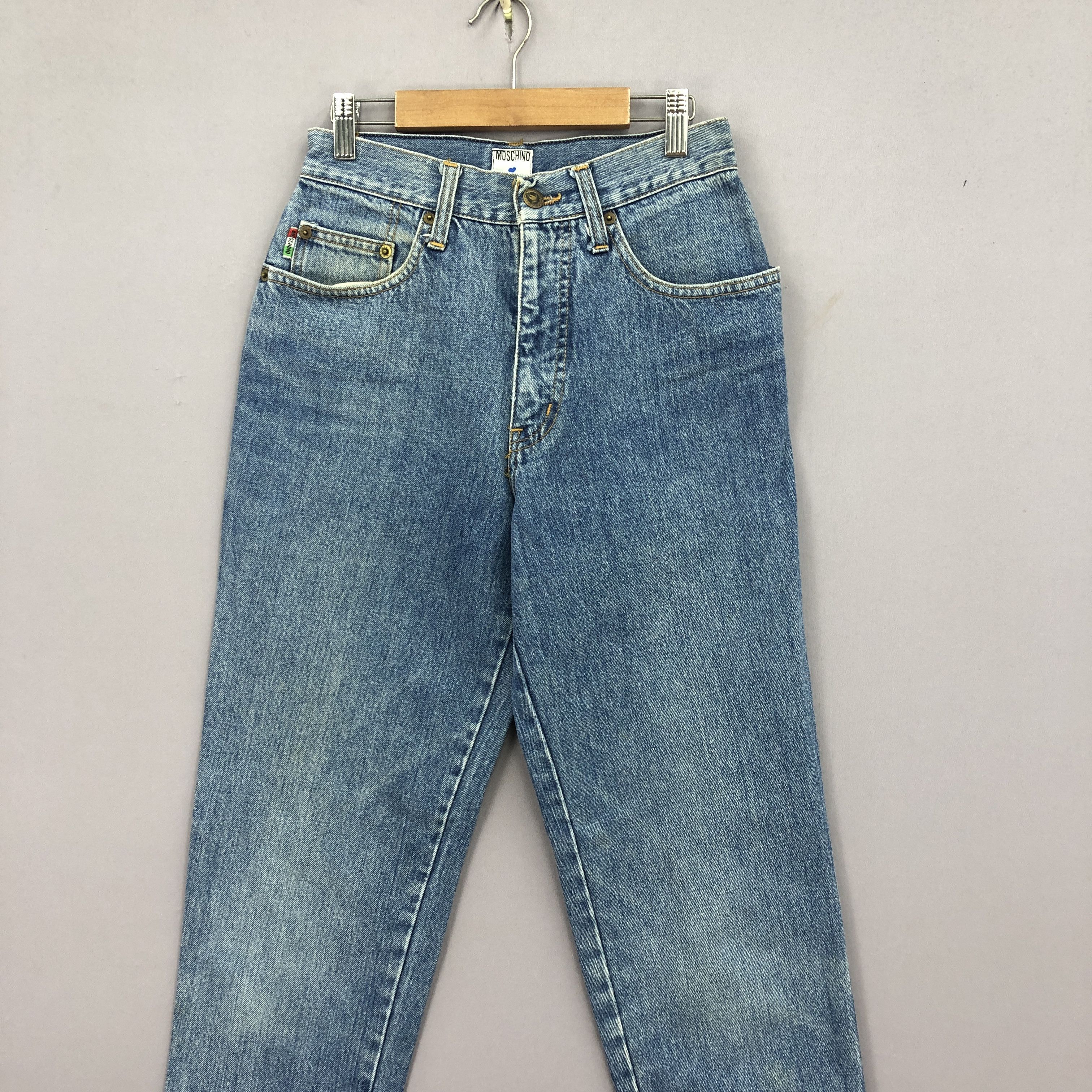 Moschino Vintage Moschino Hourglass Jeans Light Wash Denim BS45613 Size 24" / US 00 / IT 34 - 3 Thumbnail