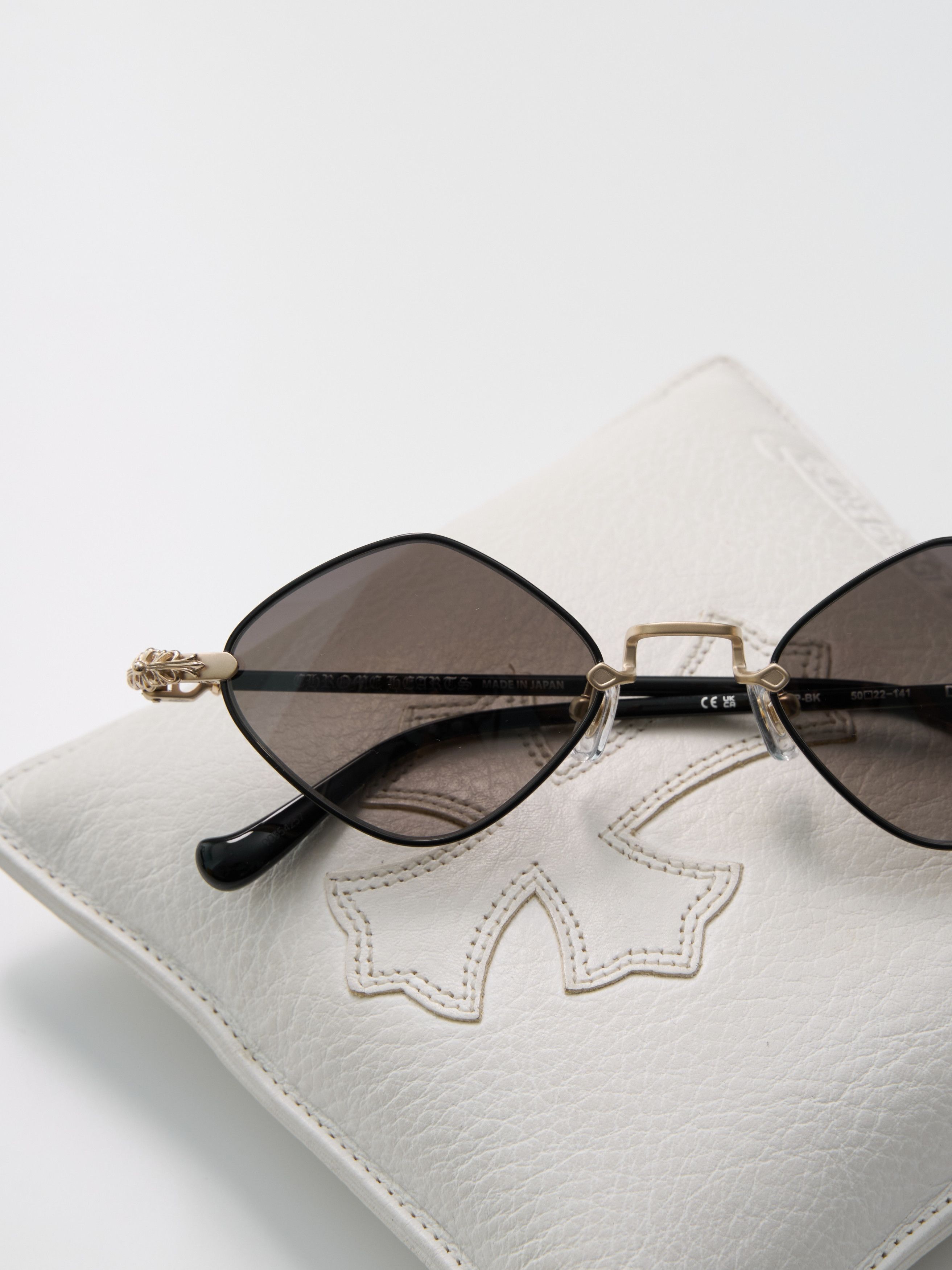 Chrome Hearts CHROME HEARTS DIAMOND DOG Matte Black/Matte Gold PlatedBlack Size ONE SIZE - 10 Thumbnail