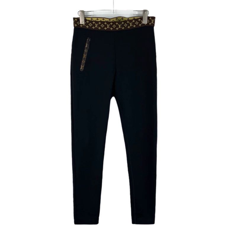 Louis Vuitton Louis Vuitton Black logo presbyopic casual pants Size US 40 / EU 56 - 1 Thumbnail
